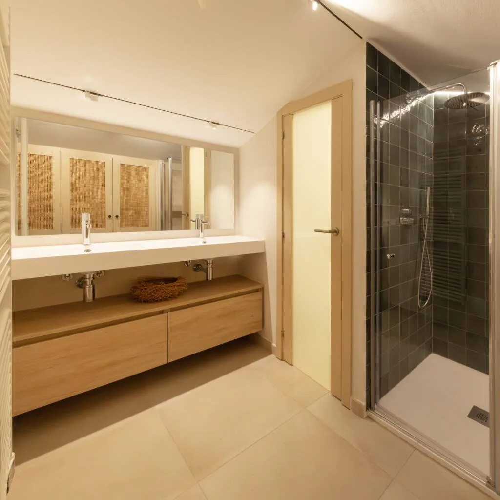 baño con pica de quarzo